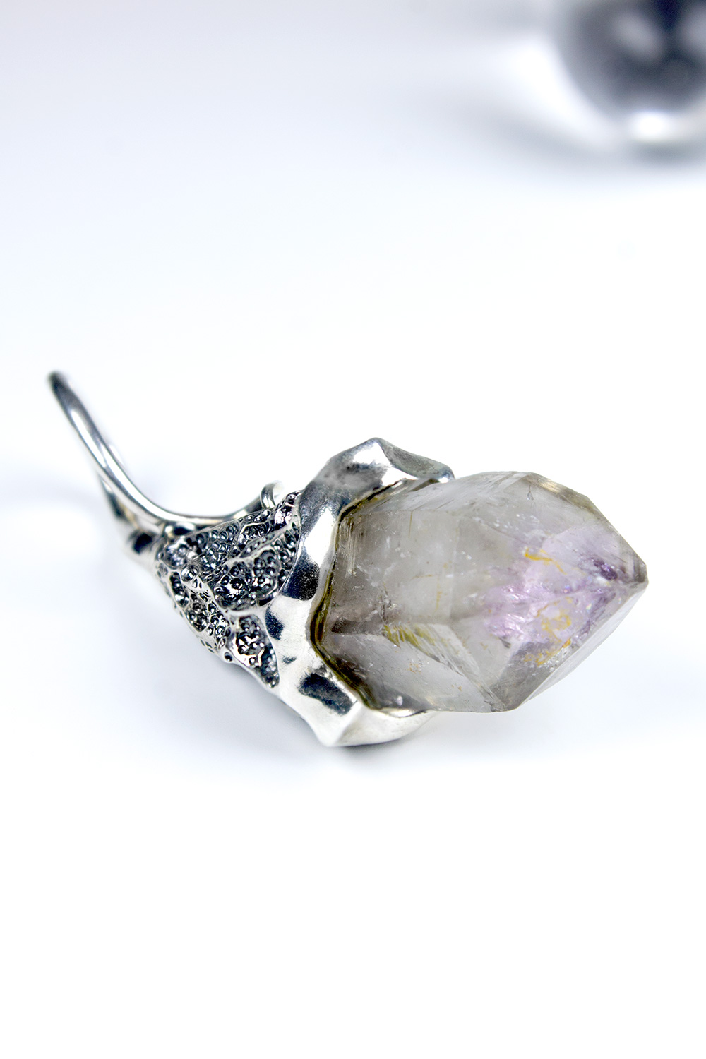 Кулон "Живой кристалл"